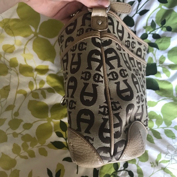 👜ETIENNE AIGNER signature bag. - Picture 4 of 6